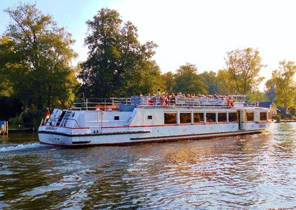 Steamer tourism spree