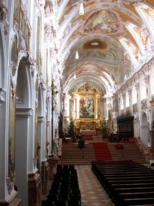 Nave chapel catholic