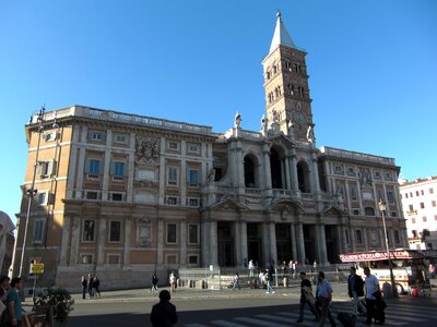 Building architecture basilica