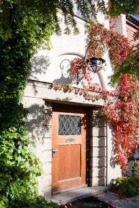 Door wine partner lamp