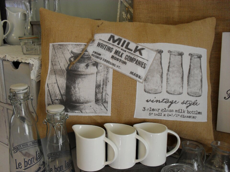 Jug burlap decoration