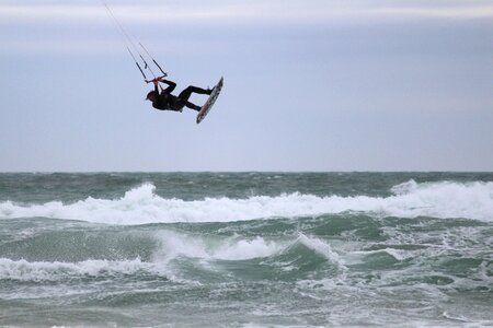 Take off wave man