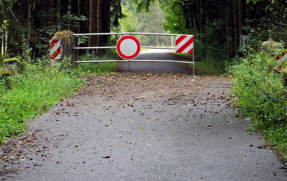 End note street sign