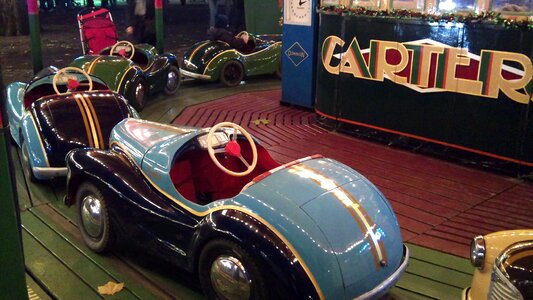 Child fairground attraction transport