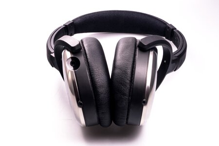 Listening audio audiophile