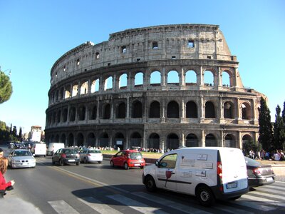 Roman building romans photo
