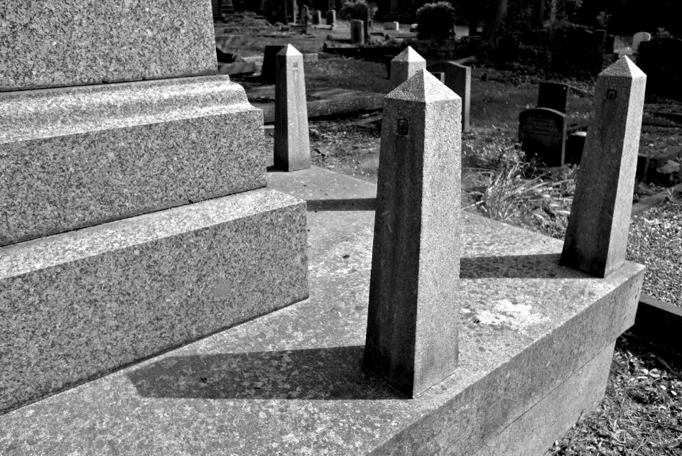 Death funeral grave