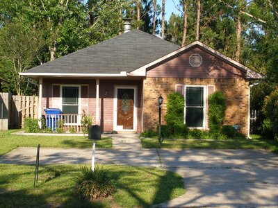 Construction suburban realty