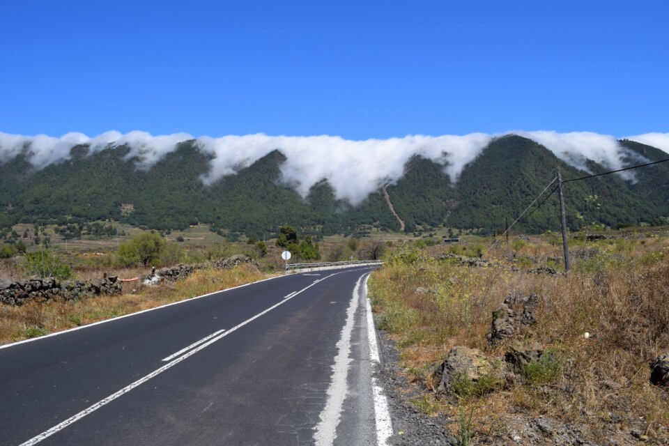 Mountains road asphalt photo