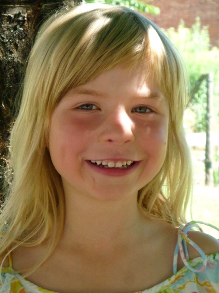 Blond milk teeth tooth
