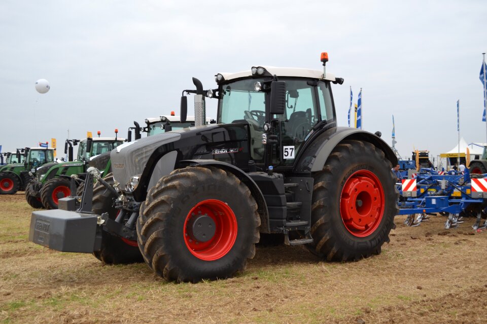 Fendt tractor agriculture