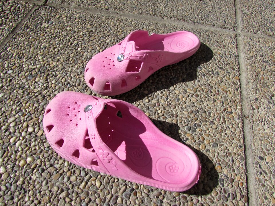 Sneakers pink plastic