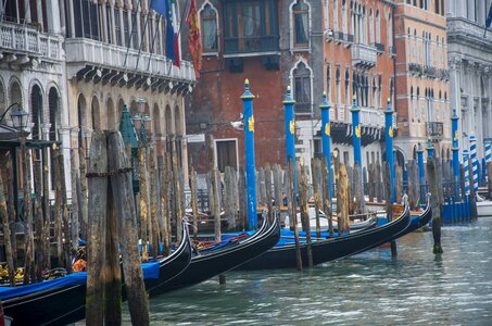 Venezia town on the river water