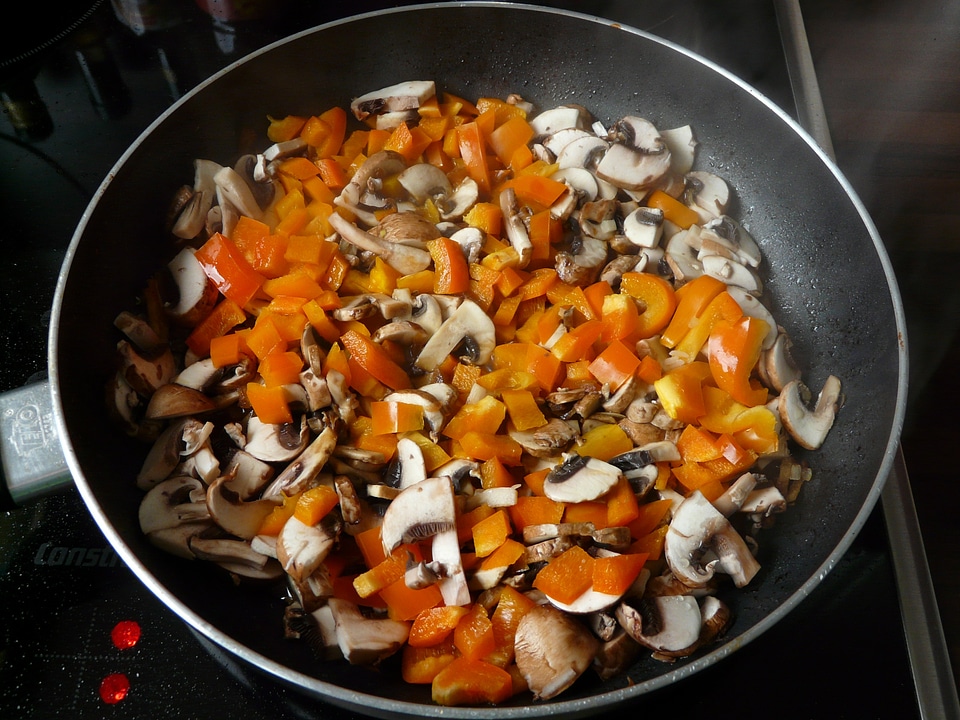 Stew vegetables sear