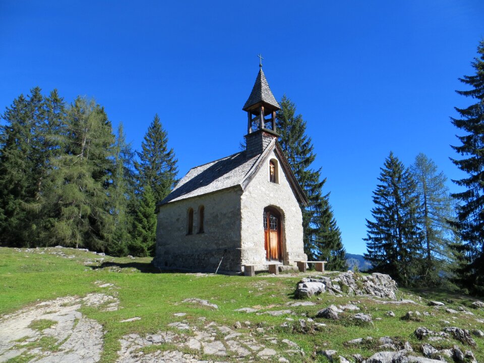 Building church mountains