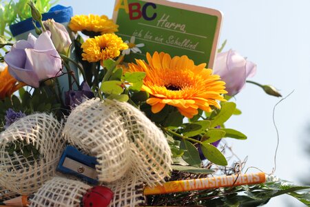 Schultüte floral arrangement gift