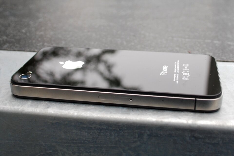 Mobile communication screen