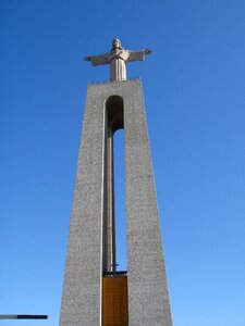 Almada portugal christ rei