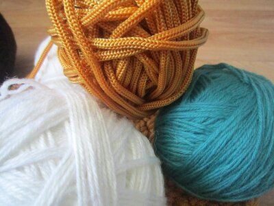 Yarn knitting tangle photo