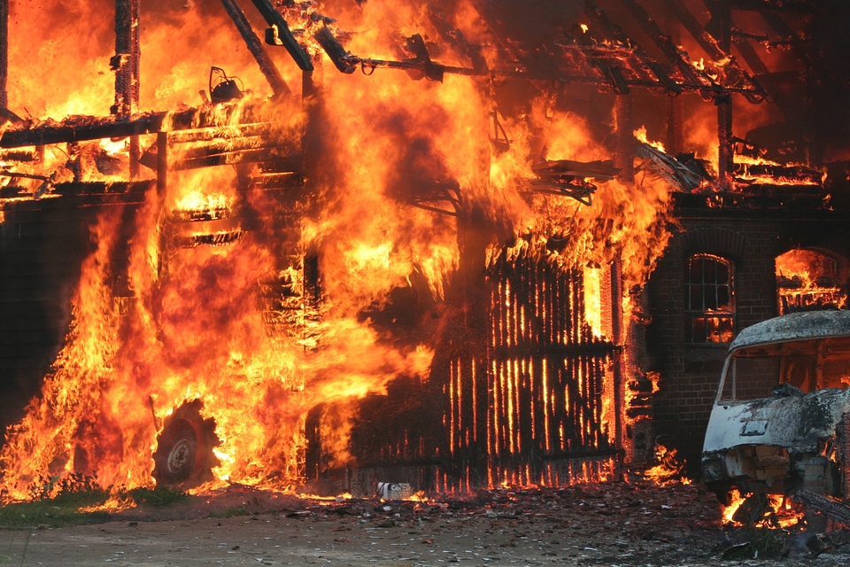 Brand fire fighting flame