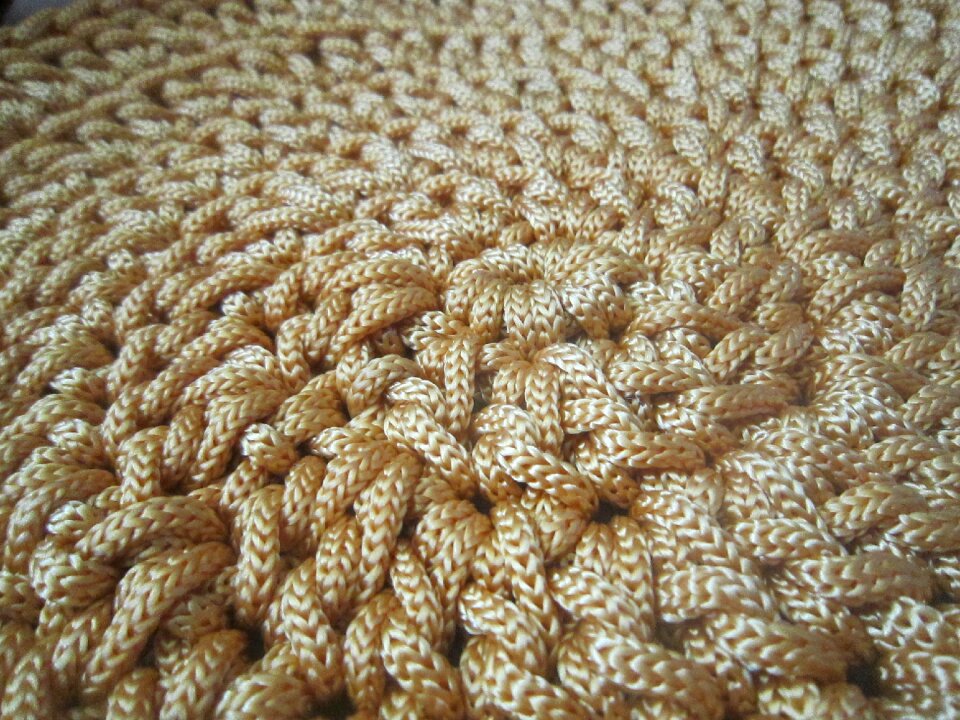 Pattern tangle needlework