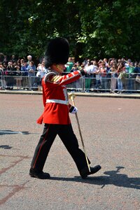 London changing of the guard palace