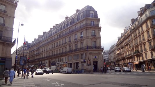 Architecture urbanism paris street