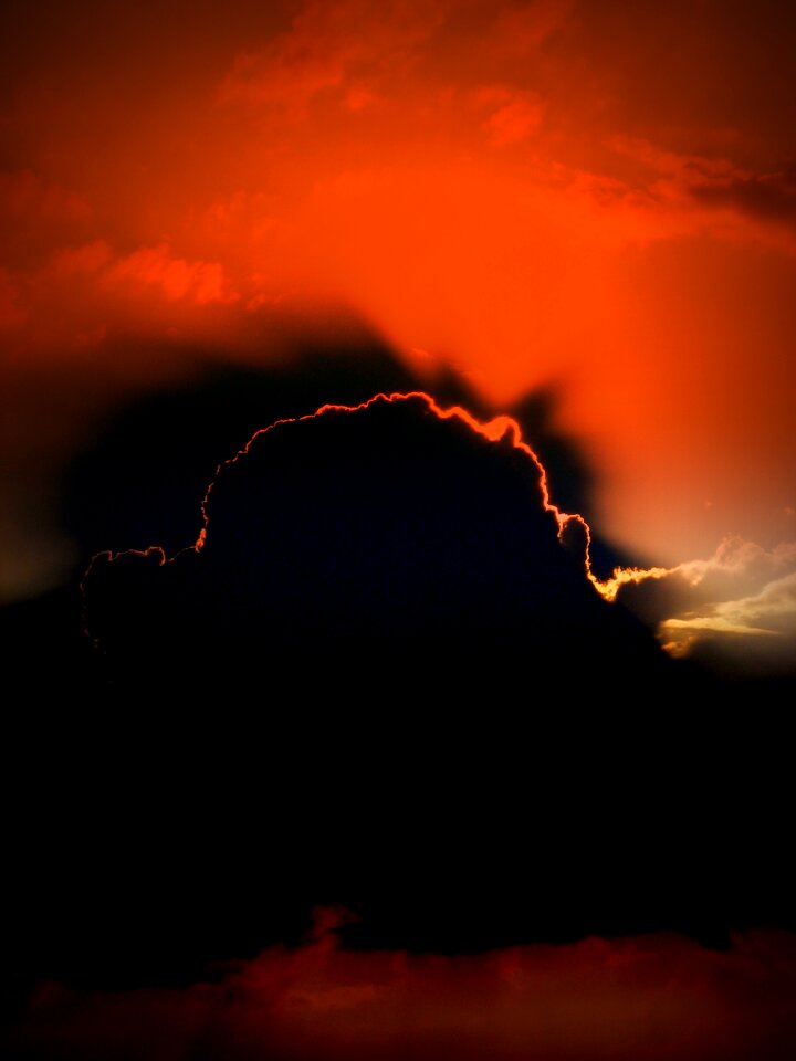Cloud fire in the evening