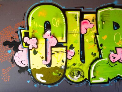 Decorative spray art