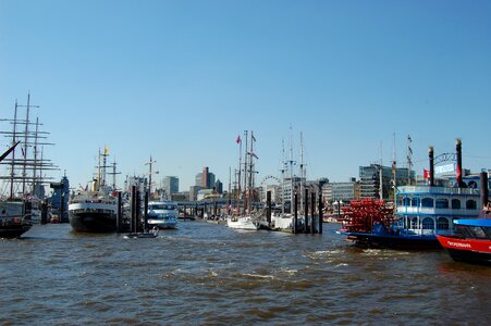 Hamburg port ships photo