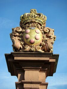 Castle castle park pillar photo