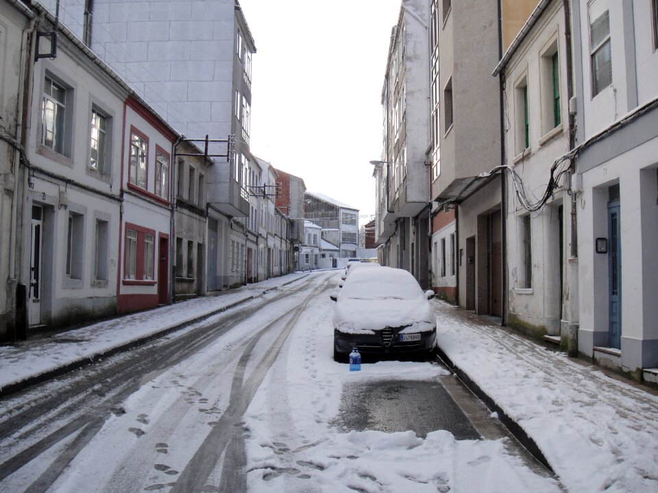 Snow city snow car
