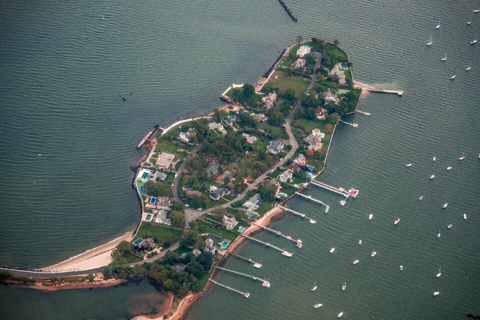 Island panorama architecture