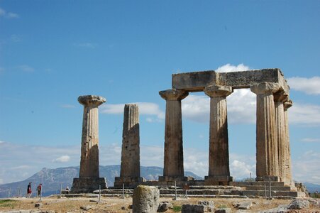 Corinthos apollo