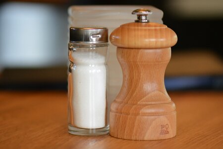 Salt shaker pepper mill pepper and salt