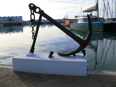 Boat port sailing photo