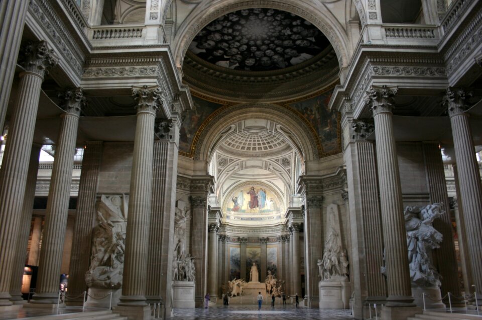Paris columns panthéon