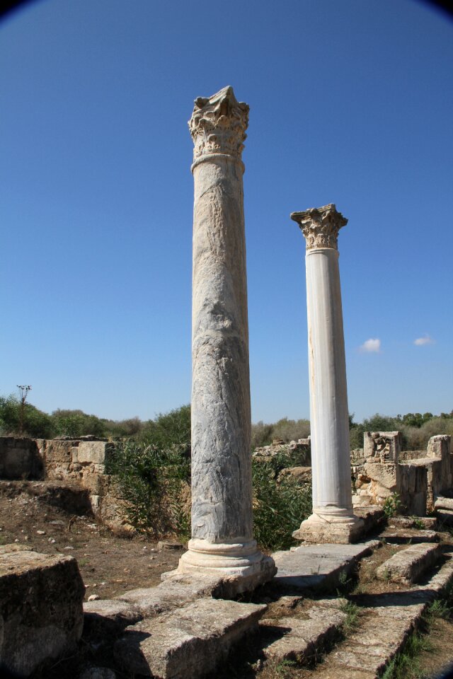 Architecture archaeological old