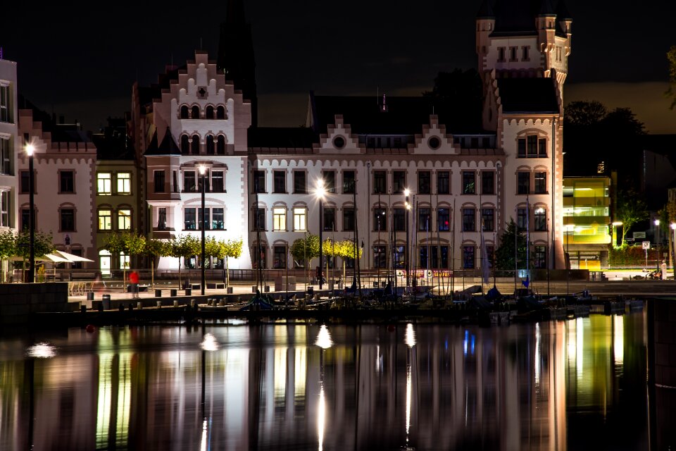 Houses dortmund night