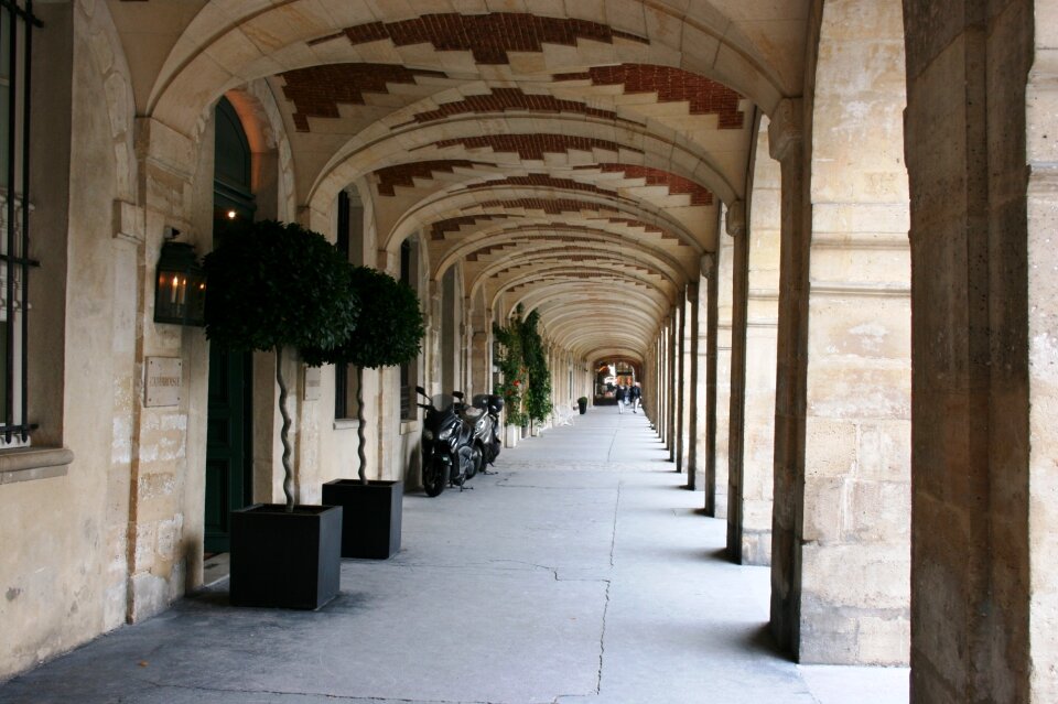 Place des vosges arcos paris