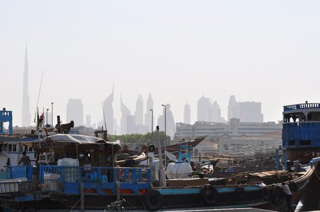Emirates arab skyscraper