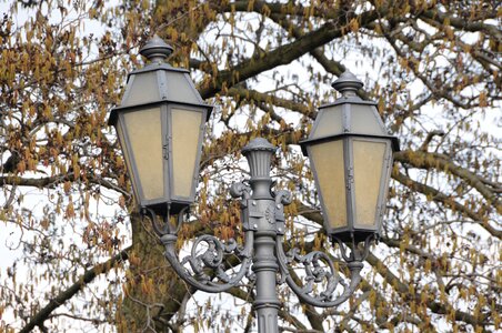 Light metal lighting