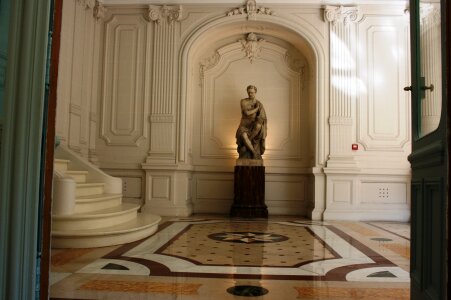 Julius caesar roman emperor sculpture