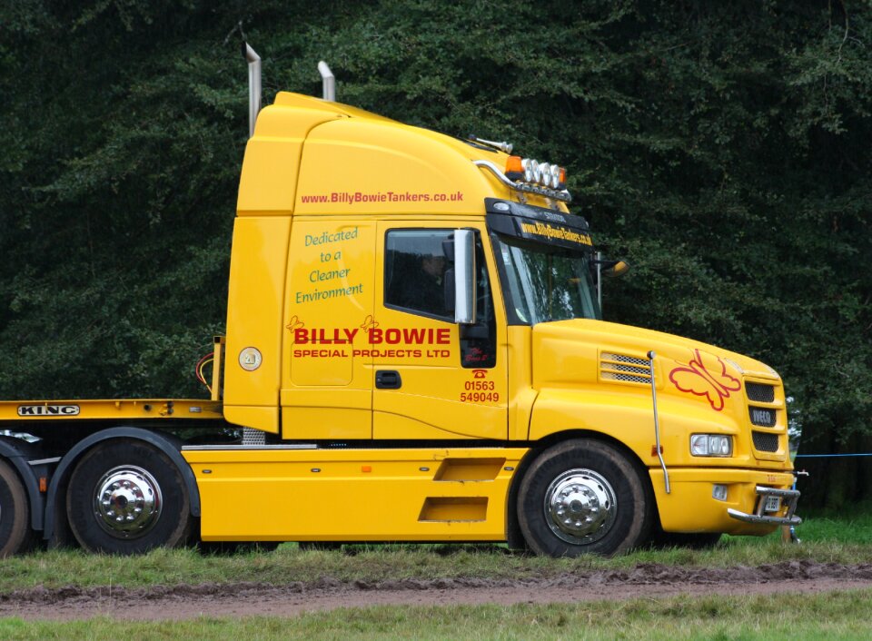 Haulage transportation yellow