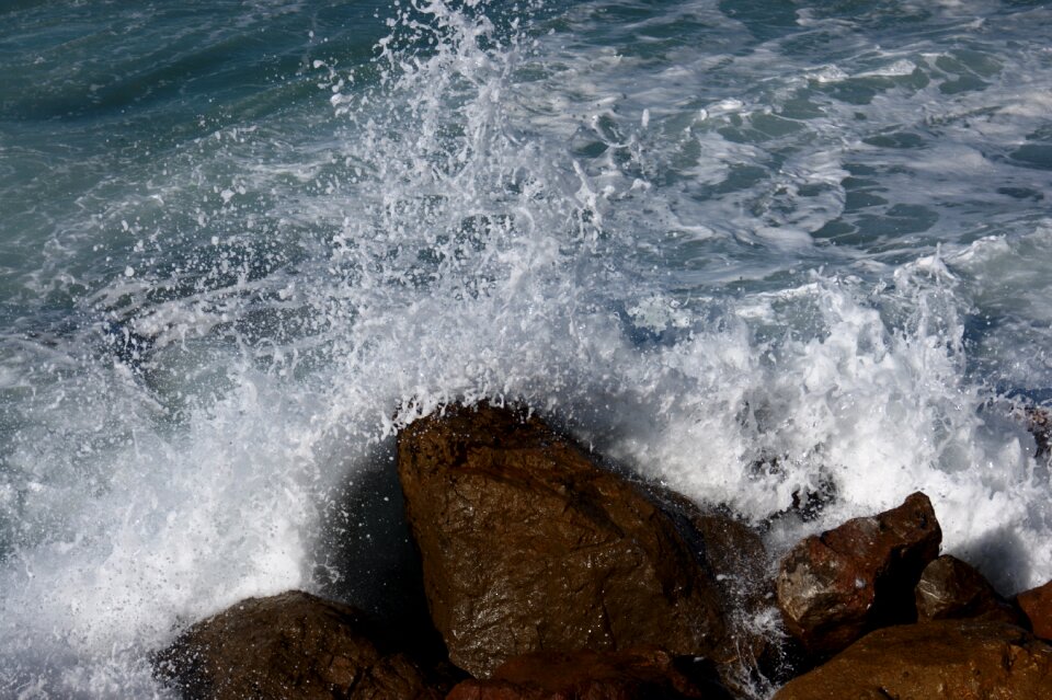 Wave rocks sea