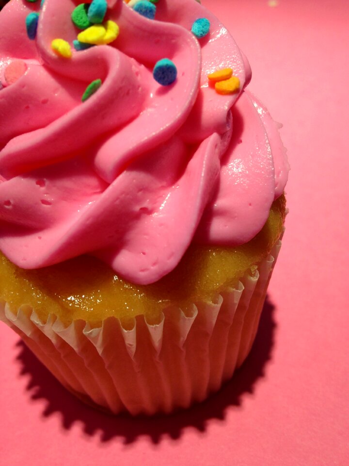 Sugar bakery cream