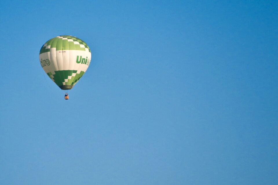 Sky hot air balloon colorful