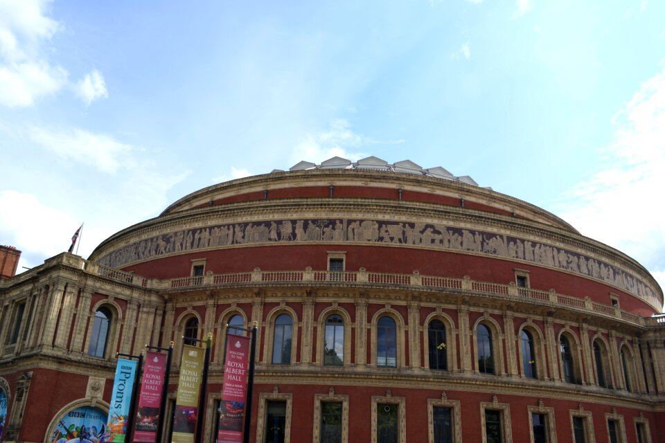 London building albert hall