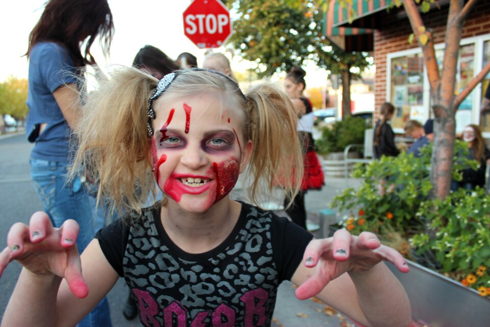 Girl make-up young