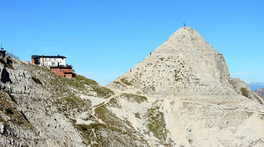 Summit carega veneto photo